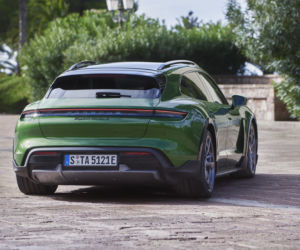 Porsche Taycan Cross Turismo
