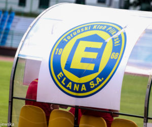 Elana Toruń - ławka na stadionie przy ul. Bema