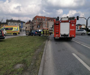 Wypadek na Placu Poznańskim. Jedna osoba trafiła do szpitala