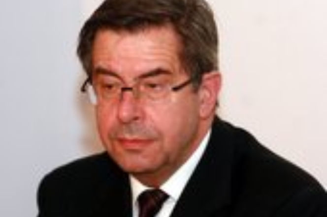 Prof. Andrzej Zoll