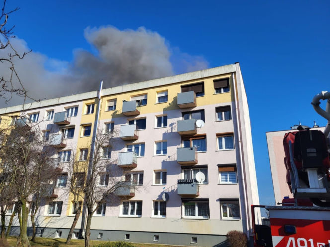 Biegły ustali przyczyny pożaru w bloku w Kościanie. Nie wszyscy lokatorzy wrócą do swoich mieszkań