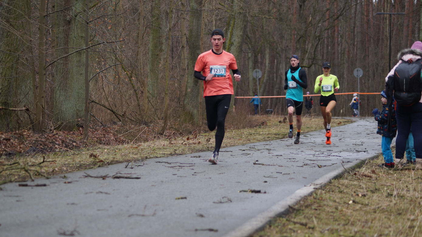 Bieg City TRAIL 2022 w bydgoskim Myślęcinku [ZDJĘCIA]