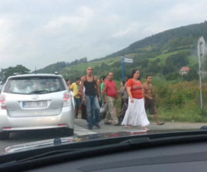 Maszkowice: Cyganie napadli na orszak weselny.