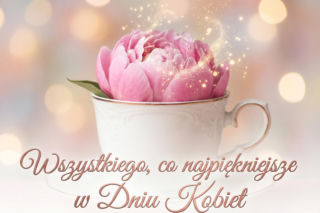 Piwonia w filiżance na Dzień Kobiet