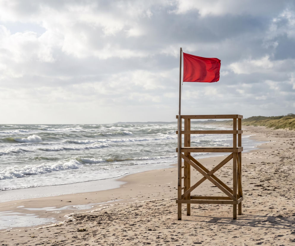Sinice Rowy. Czy w Rowach można się kąpać 20.08? Flaga, warunki pogodowe