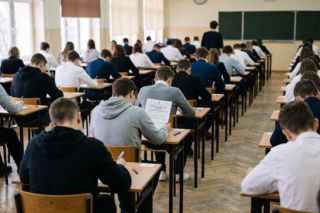 Wniosek o wgląd do matury. Jak złożyć? Sprawdzenie pracy maturalnej