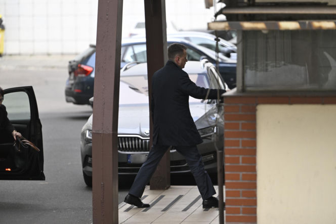 Pilna narada PiS na  Nowogrodzkiej