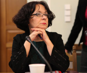 Kumple Suskiego zarabiają krocie jako europosłowie, a on mówi brukselski okupant