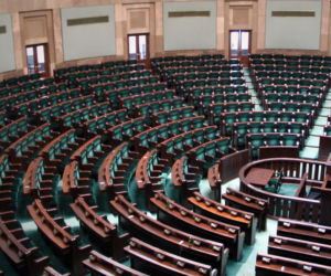 Co z efektem Czarnka? Wyniki sondażu pokazują jasno