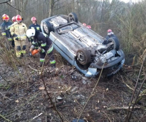 Tragiczny finał podróży! Dwie osoby, w tym DZIECKO, trafiły do szpitala
