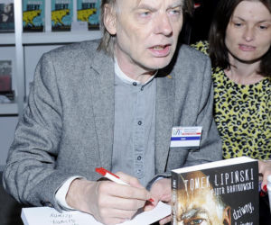 Tomasz Lipiński kiedyś i dziś. Tak przez lata zmieniał się lider legendarnej Brygady Kryzys