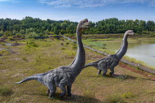 Dinozaury, trzęsienia ziemi i wakacyjny relaks. To miejsce będzie hitem sezonu wakacyjnego 2026!