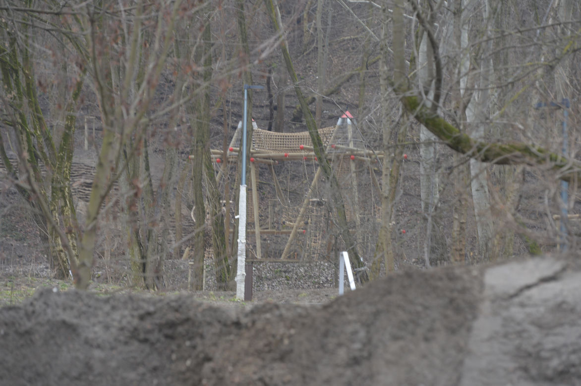 Prace wokół Kopca Powstania Warszawskiego