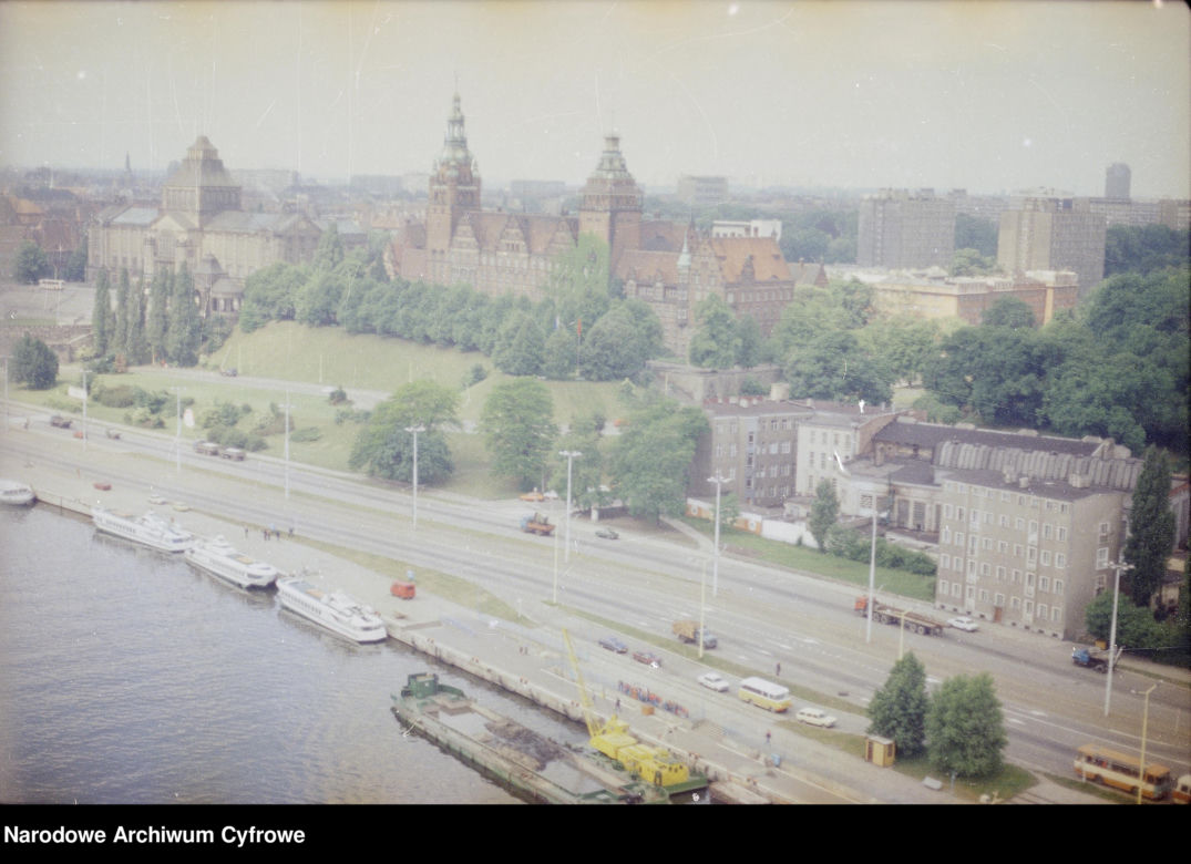 Szczecin z lotu ptaka w latach 80. XX wieku