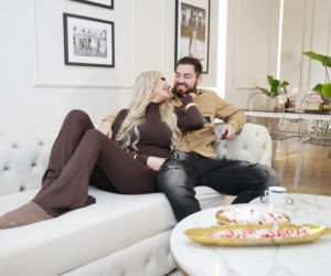 Lata temu wygrała Projekt Lady, teraz pokazała jak mieszka! Biel i złoto biją po oczach