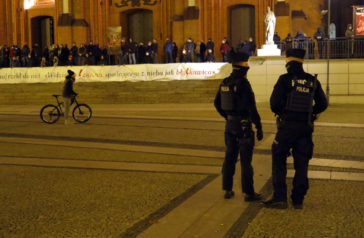 Białytsok, 28 października. Rekordowy Czarny Spacer i obrońcy kościoła farnego