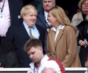 Boris Johnson przestał samodzielnie oddychać. Rozpacz ciężarnej narzeczonej 