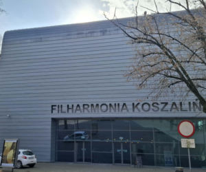 Wojciech Malajkat w „Ptaku Ugui” w Filharmonii Koszalińskiej 