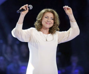 Halina Frąckowiak. Żyję z głową w chmurach ale nogami stoję na ziemi