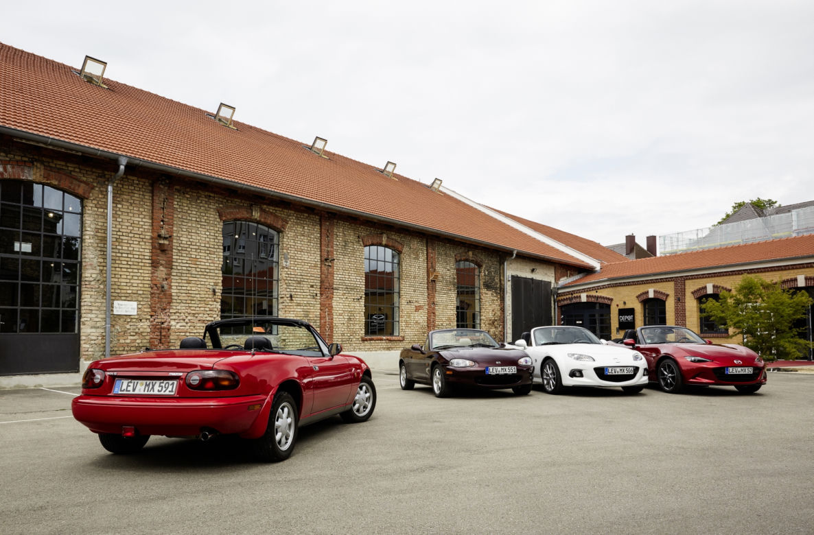 Mazda MX-5 ma już 30 lat
