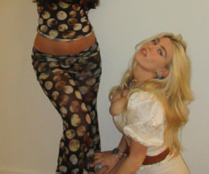 Tak wygląda córka Claudii Schiffer! Sobowtór sławnej matki