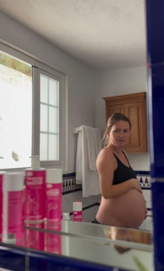 Olga Frycz z rodziną na wakacjach