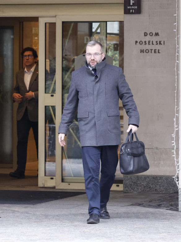 Posłowie ruszyli na święta