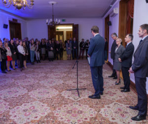 Uroczystość zawieszenia wiechy odbyła się 12 lutego 2015 w Centrum Bankowo-Finansowym