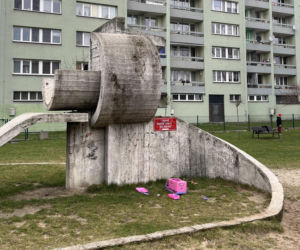 Betonowa zjeżdżalnia w Tychach