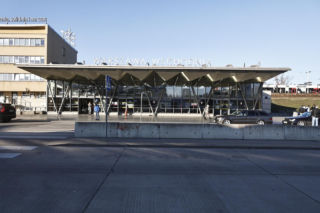 Warszawa. Wojsko na stacjach kolejowych