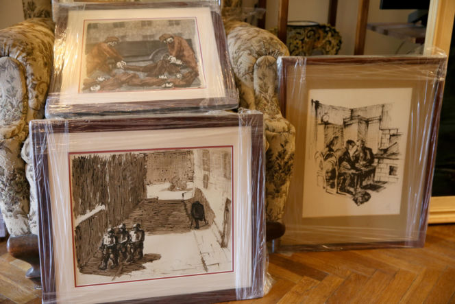 Wiemy, u kogo teraz mieszka Jarosław Kaczyński! W takich warunkach spędza czas. Mamy ZDJĘCIA!