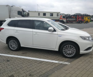 Pochodzące z kradzieży Mitsubishi Outlander PHEV