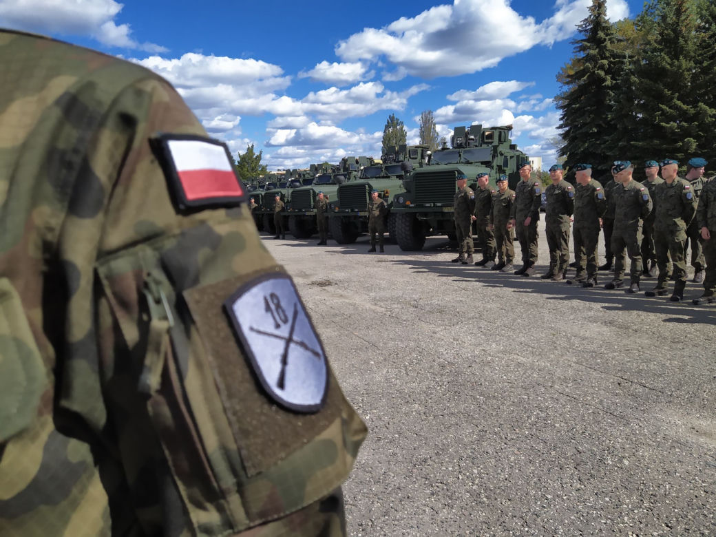 Premier Morawiecki w Siedlcach: oficjalne przekazanie 18. Dywizji Zmechanizowanej transporterów Cougar - 05.09.2022
