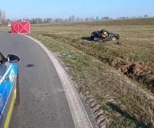 Tragiczny wypadek na drodze krajowej nr 17 w powiecie puławskim