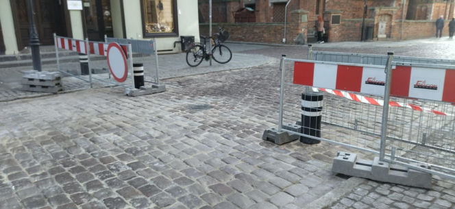 Zakazy i ograniczenia na toruńskiej starówce. Taksówkarze mają problem