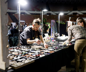 Giełda minerałów w Spodku przyciągnęła tłumy! GeoExpo ekspozycję wspaniałych cudeniek