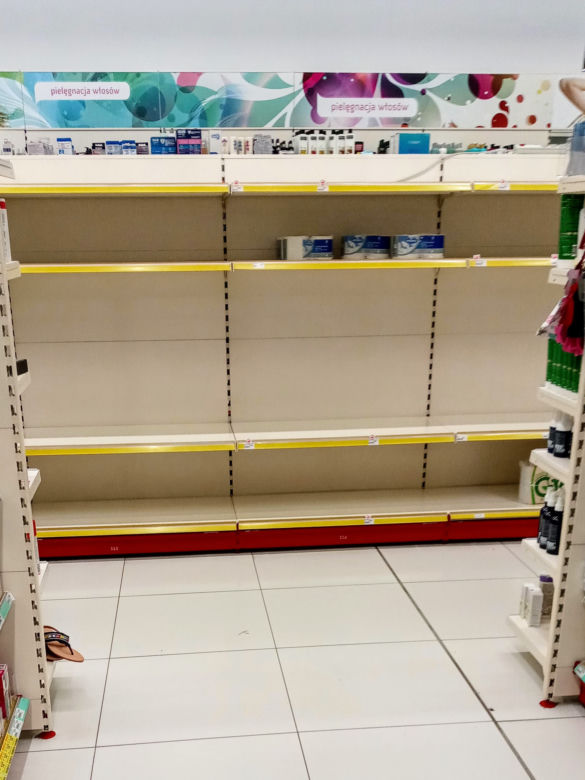 Oblężenie w szczecińskich sklepach z powodu koronawirusa
