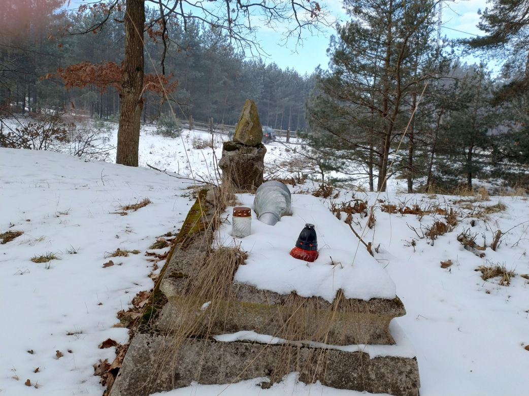 Mroczna tajemnica grobowca na Kaszubach. Należy do rodziny związanej z masonerią
