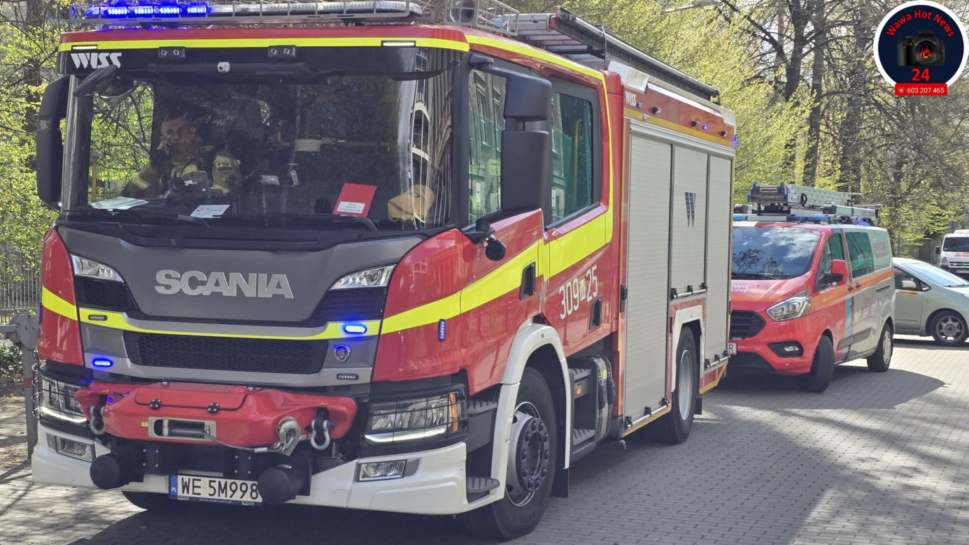 Dziwny incydent w szkole na Mokotowie. Rozgrzana do 400 st. C substancja i pilna ewakuacja szkoły