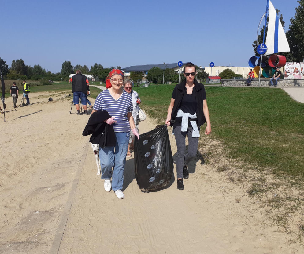 Podczas zeszłorocznej akcji sprzątania nad zalewem zebrano ok. 100 kg śmieci