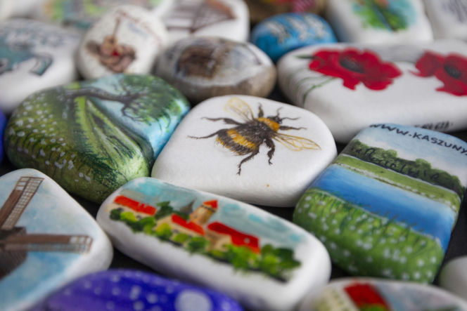 Znalazłeś kamień w Krakowie? To może być zaproszenie na Warmię i Mazury