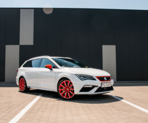 Seat Leon ST Cupra 2.0 TSI 300 KM DSG6 4Drive 