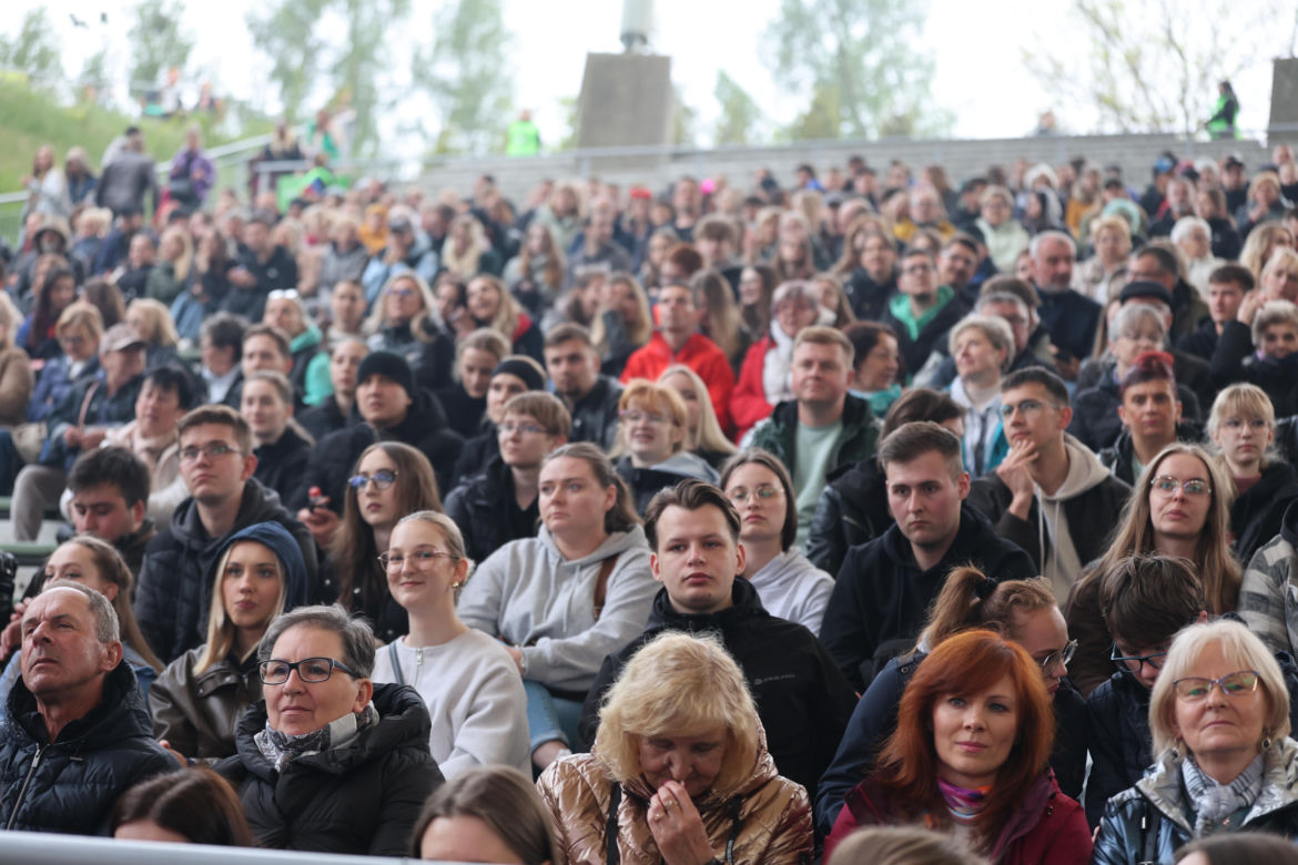 Juwenalia Kieleckie 2026. Kadzielnia oszalała! Enej i Golec uOrkiestra porwali tłumy na wielkim finale UJK
