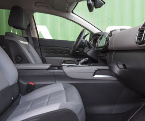 Citroen C5 Aircross 1.2  PureTech 130 EAT8 Shine