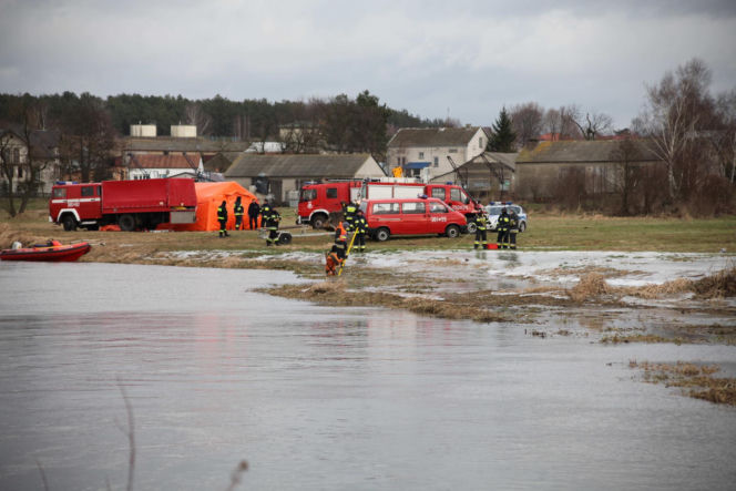 Bracia zginęli pod lodem. Tragedia w Mokobrodach