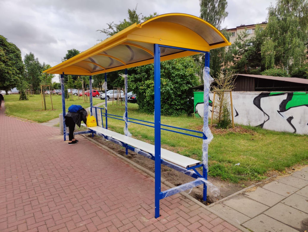 W Siedlcach powstanie łącznie 18 nowych wiat autobusowych