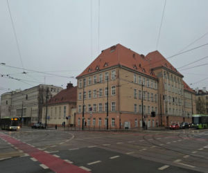 Skandal w szkole podstawowej. Uczeń dusił nauczycielkę. Szokujące kulisy zdarzenia!