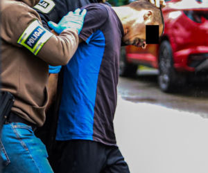 Zabił rodziców. Nie trafi za kratki