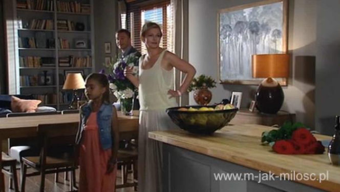 M jak MIŁOŚĆ odc. 960. Andrzej Budzyński (Krystian Wieczorek), Marta (Dominika Ostałowska), Ania (Julia Paćko)