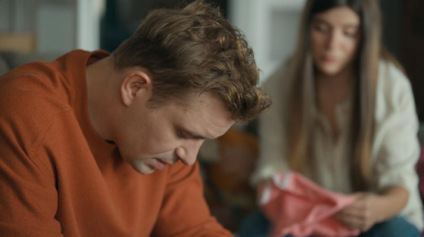Barwy szczęścia, odcinek 3138. Hubert (Marek Molak), Agata (Natalia Zambrzycka)